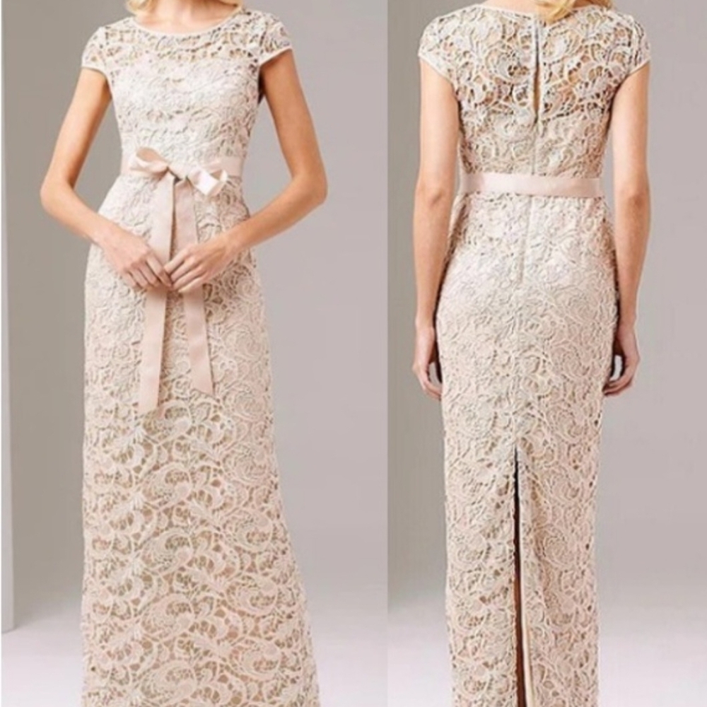 Elegant Lace Cap-Sleeve Maxi Dress in Blush